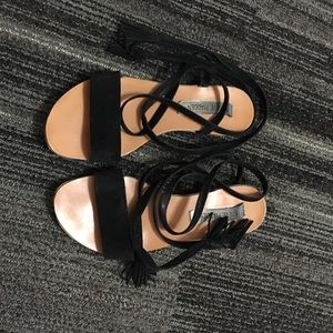 Steve Madden Black Sandals